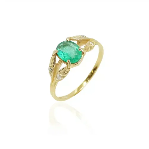 טבעת אמרלד לאישה, טבעת אמרלד גדולה לאישה, טבעת זהב עם אבן חן לאישה, טבעת זהב עם יהלומי מעבדה, טבעת זהב עם CVD, טבעת זהב עם אבן ירוקה,